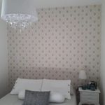 papel-de-Parede-Arabesco-bege-e-azul-para-quarto