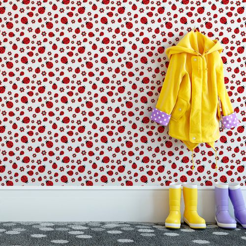 Papel de Parede Adesivo Infantil Branco Joaninhas e Flores - Medidas: 48 x 300 cm