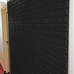 Placa-3D-Adesiva-Tijolo-Preto-50-x-50-aplicado-em-parede