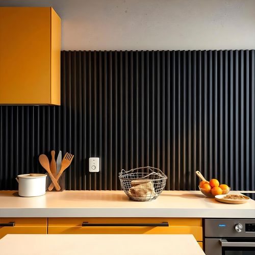 Painel Ripado Decorativo em Barras de WPC de 18 mm Laminado Amadeirado 290 x 15 cm  - Cor: Preto