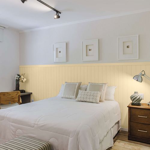 Kit Com 35 Painel De Parede Efeito Lambri Shiplap Pvc Alabaster 120 Cm + 3 Trilhos De Acabamento