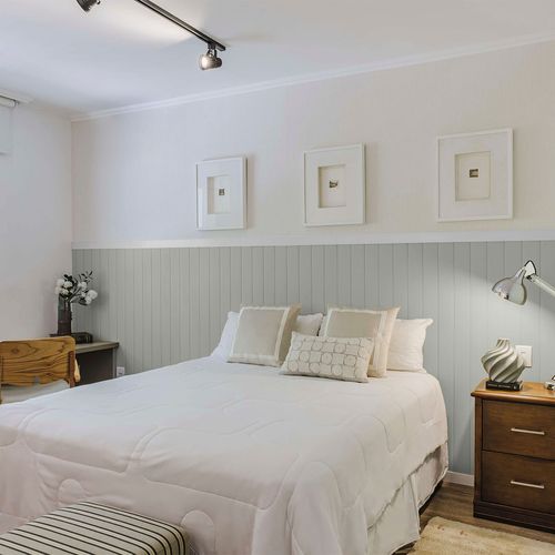 Kit Com 35 Painel De Parede Efeito Lambri Shiplap Pvc Cloud 120 Cm + 3 Trilhos De Acabamento